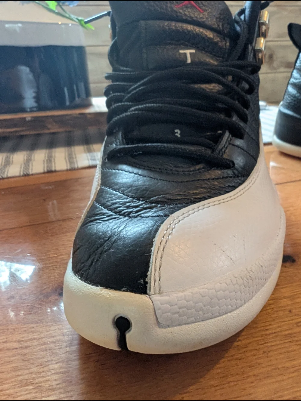 Air Jordan 12 Retro Black/White Men’s Basketball Shoes Size 9